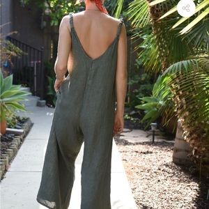 Beach wood baby jumpsuit